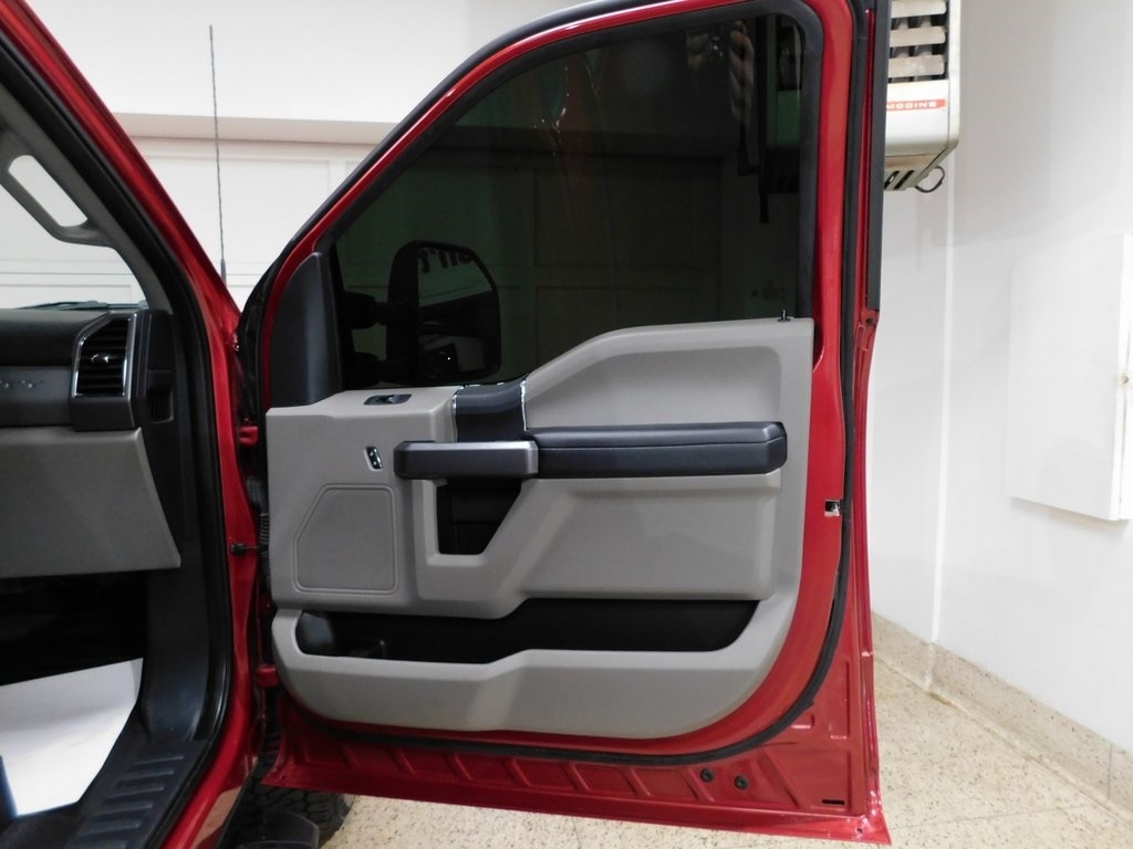 Ford F-250 SD XLT 4WD 2022