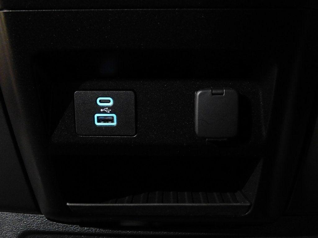 Ford F-250 SD XLT 4WD 2022