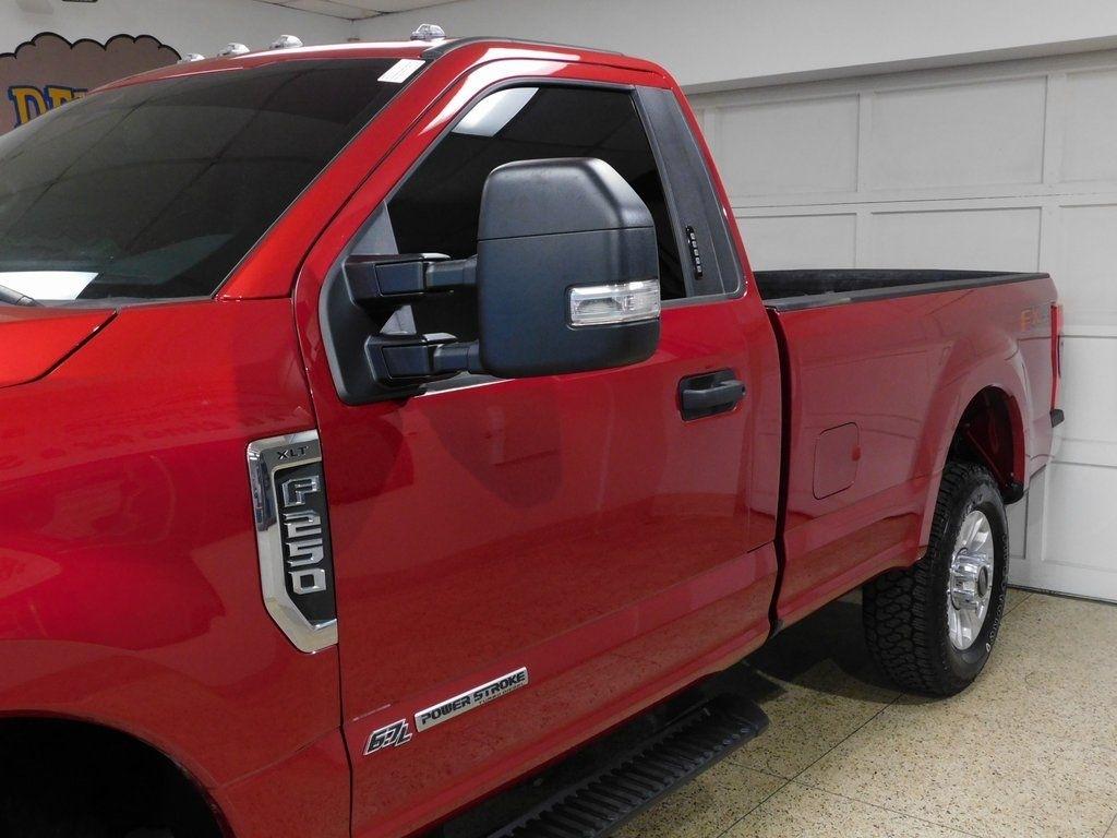 Ford F-250 SD XLT 4WD 2022