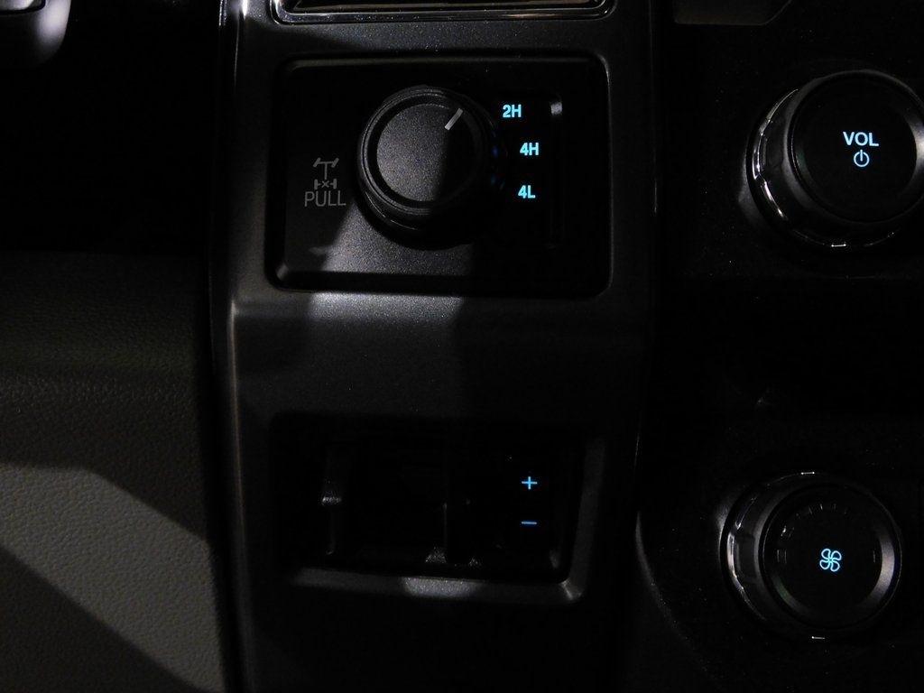 Ford F-250 SD XLT 4WD 2022