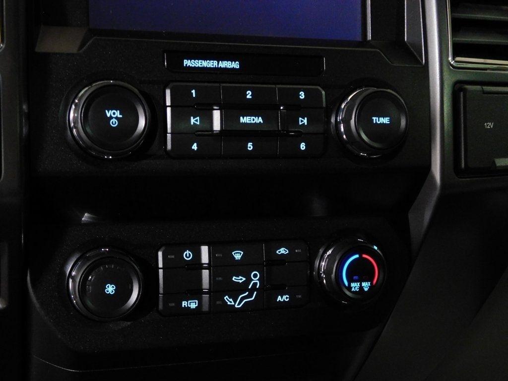 Ford F-250 SD XLT 4WD 2022