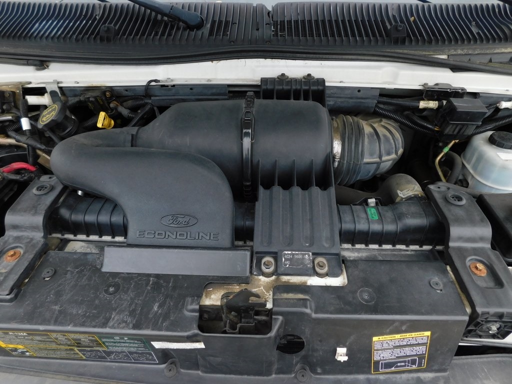 Ford Econoline E-450 2004
