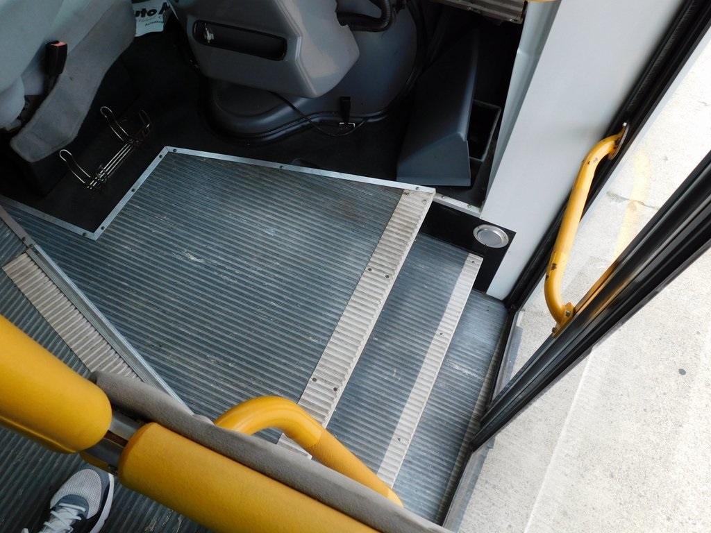 Ford Econoline E-450 2004