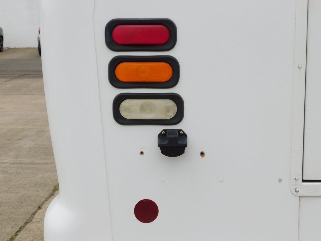 Ford Econoline E-450 2004