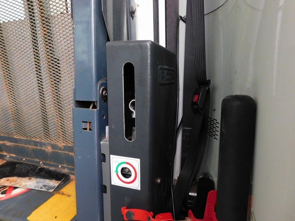 Ford Econoline E-450 2004