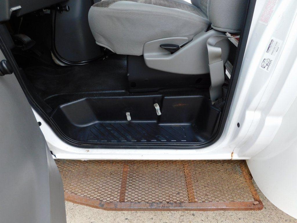 Ford Econoline E-450 2004