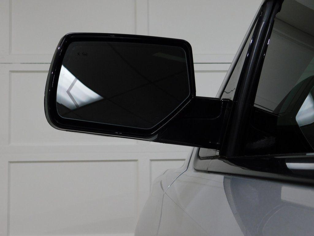 2018 Chevrolet Tahoe Premier - Photo 26