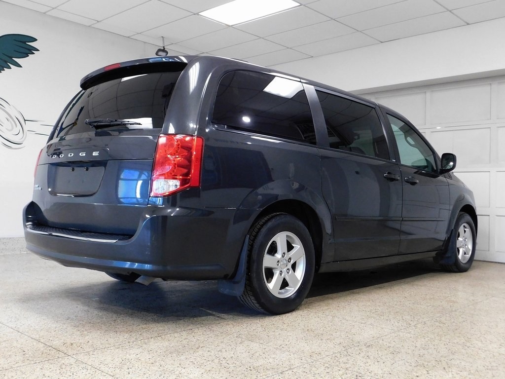 Dodge Grand Caravan Express 2011