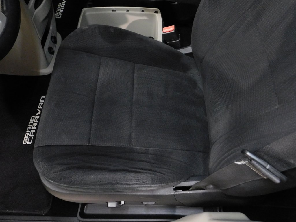 Dodge Grand Caravan Express 2011