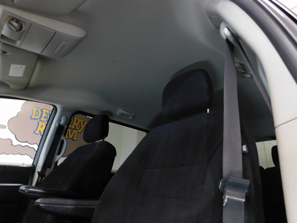 Dodge Grand Caravan Express 2011