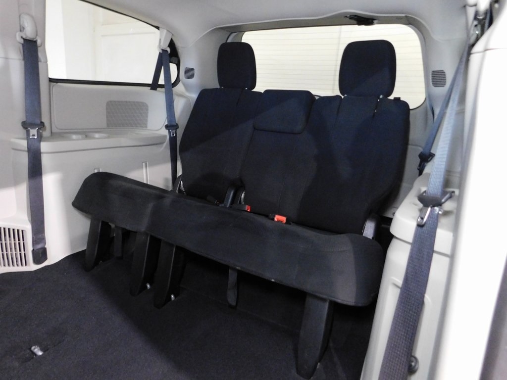 Dodge Grand Caravan Express 2011