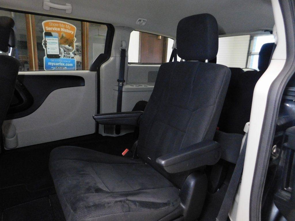 2011 Dodge Grand Caravan Express - Photo 55