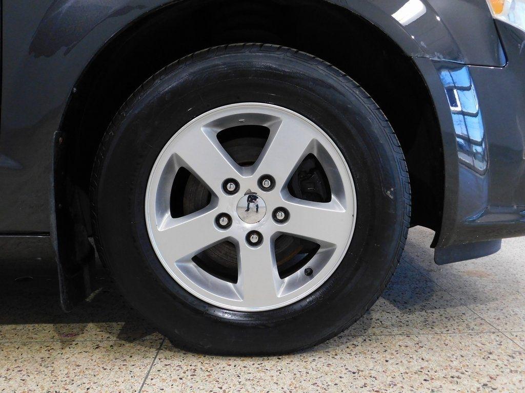 2011 Dodge Grand Caravan Express - Photo 86
