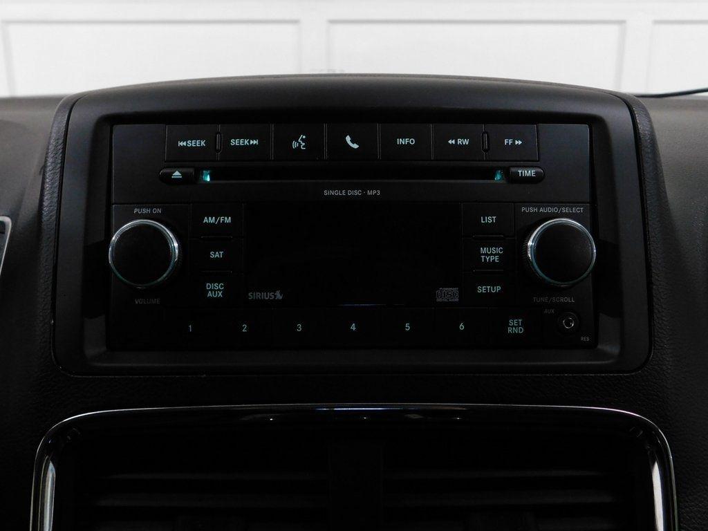 Dodge Grand Caravan Express 2011