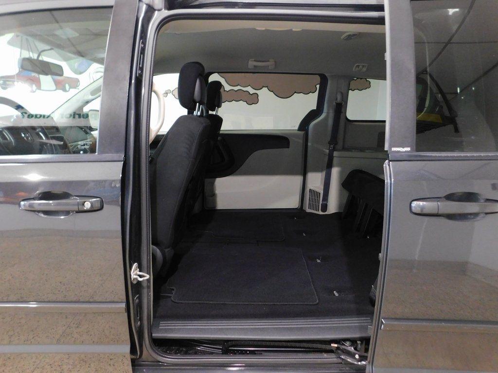 Dodge Grand Caravan Express 2011