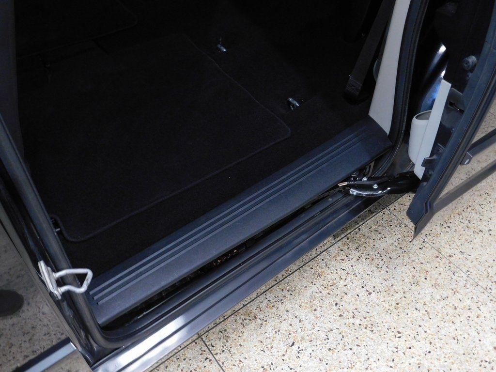 Dodge Grand Caravan Express 2011