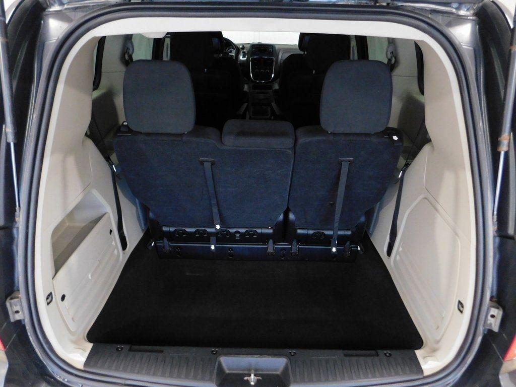 Dodge Grand Caravan Express 2011