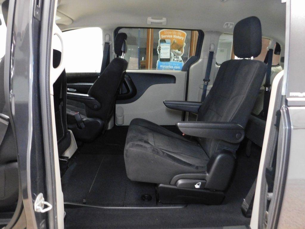 Dodge Grand Caravan Express 2011
