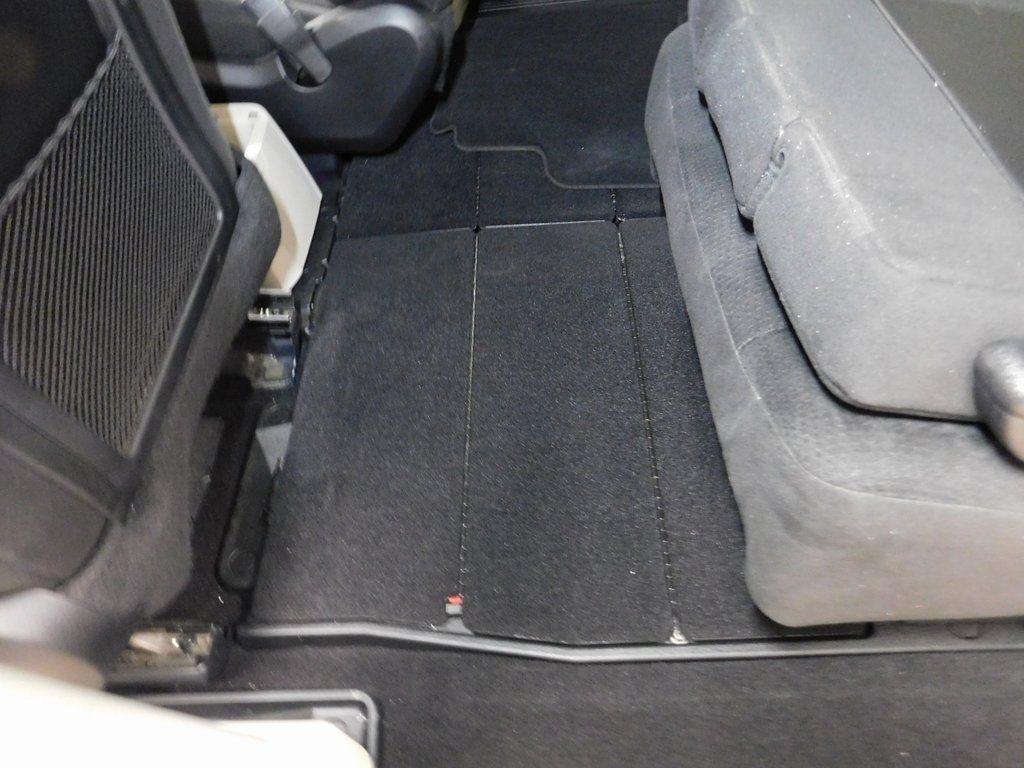 Dodge Grand Caravan Express 2011