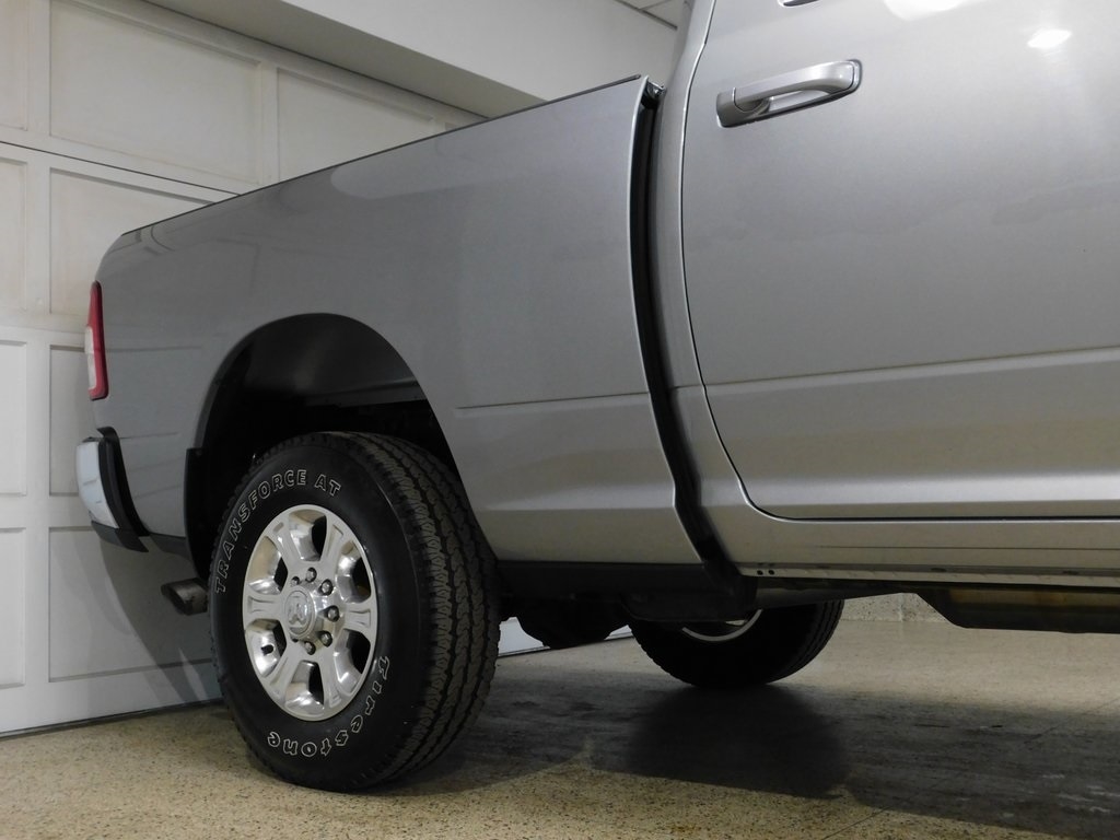 RAM 2500 Tradesman Crew Cab SWB 4WD 2022