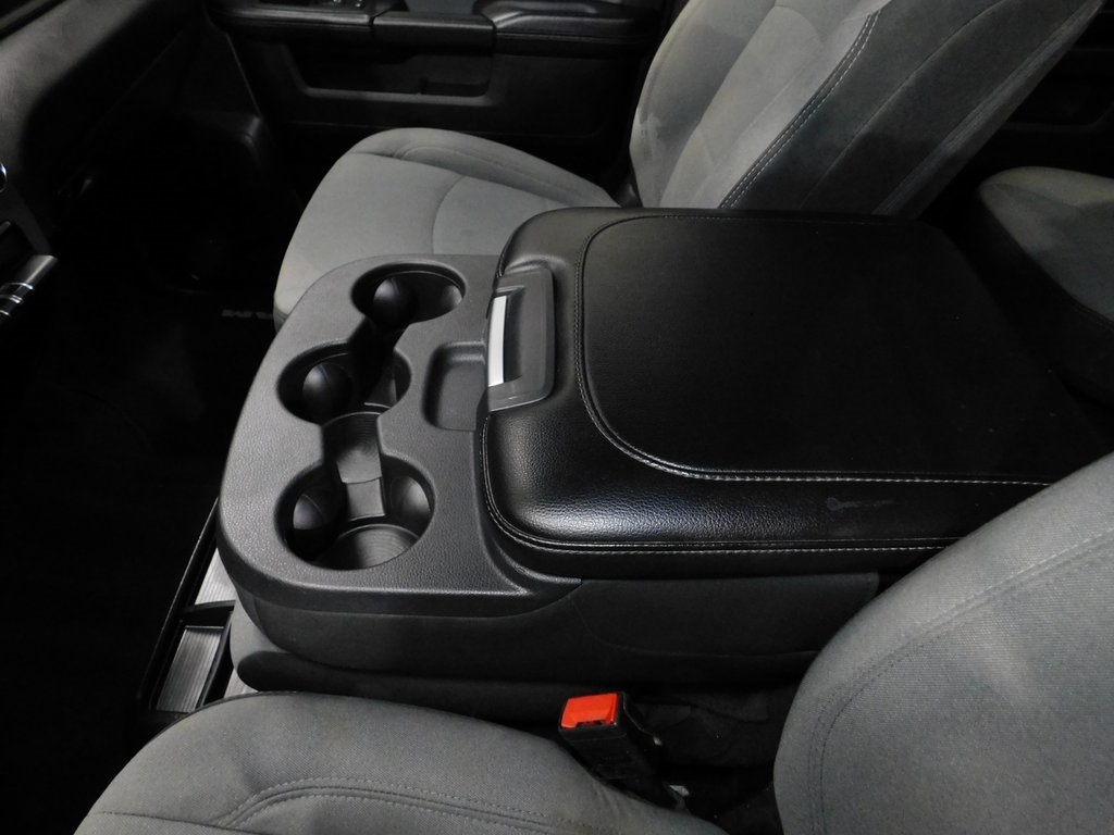 RAM 2500 Tradesman Crew Cab SWB 4WD 2022