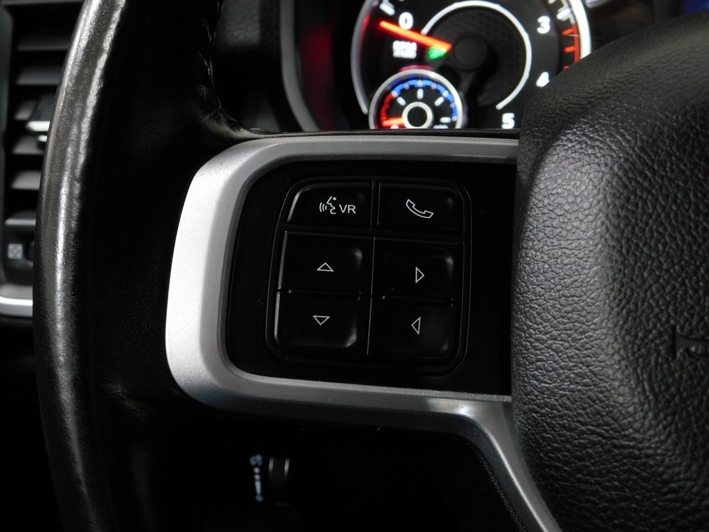 RAM 2500 Tradesman Crew Cab SWB 4WD 2022