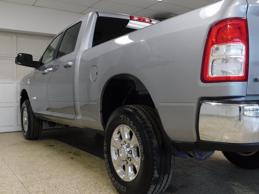 RAM 2500 Tradesman Crew Cab SWB 4WD 2022
