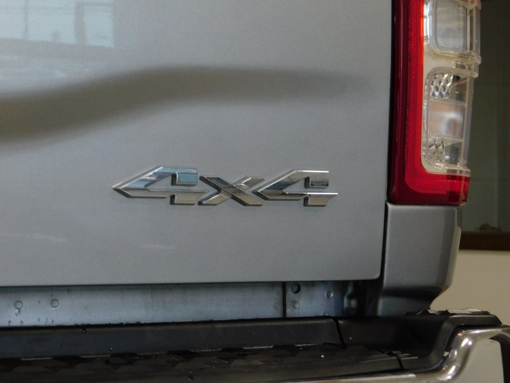 RAM 2500 Tradesman Crew Cab SWB 4WD 2022