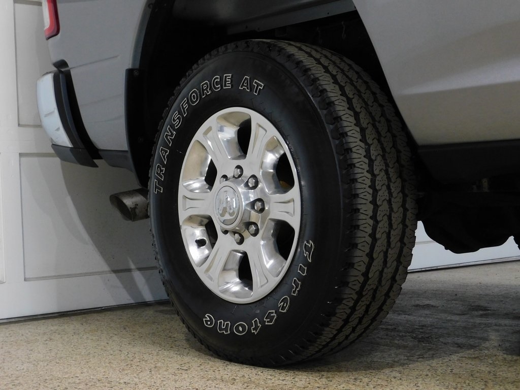 RAM 2500 Tradesman Crew Cab SWB 4WD 2022