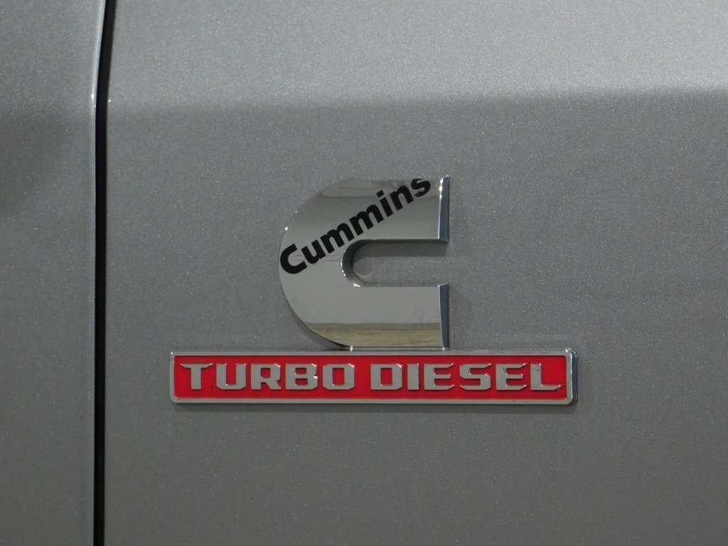 RAM 2500 Tradesman Crew Cab SWB 4WD 2022