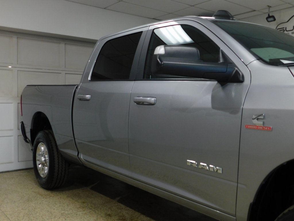RAM 2500 Tradesman Crew Cab SWB 4WD 2022