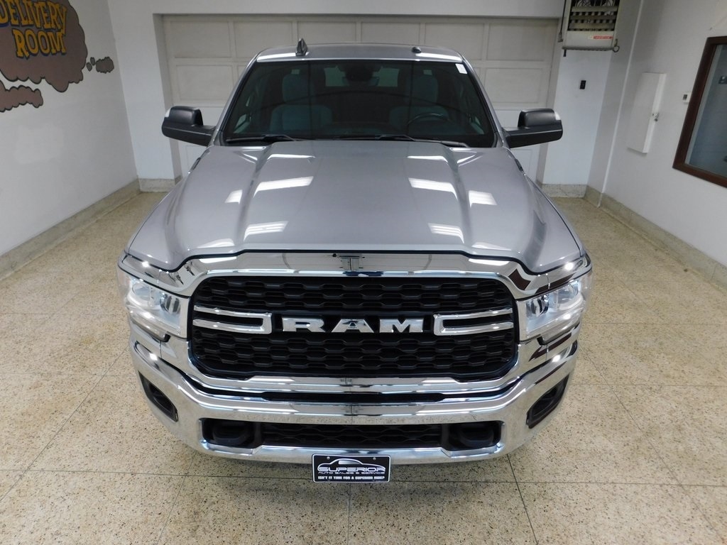RAM 2500 Tradesman Crew Cab SWB 4WD 2022