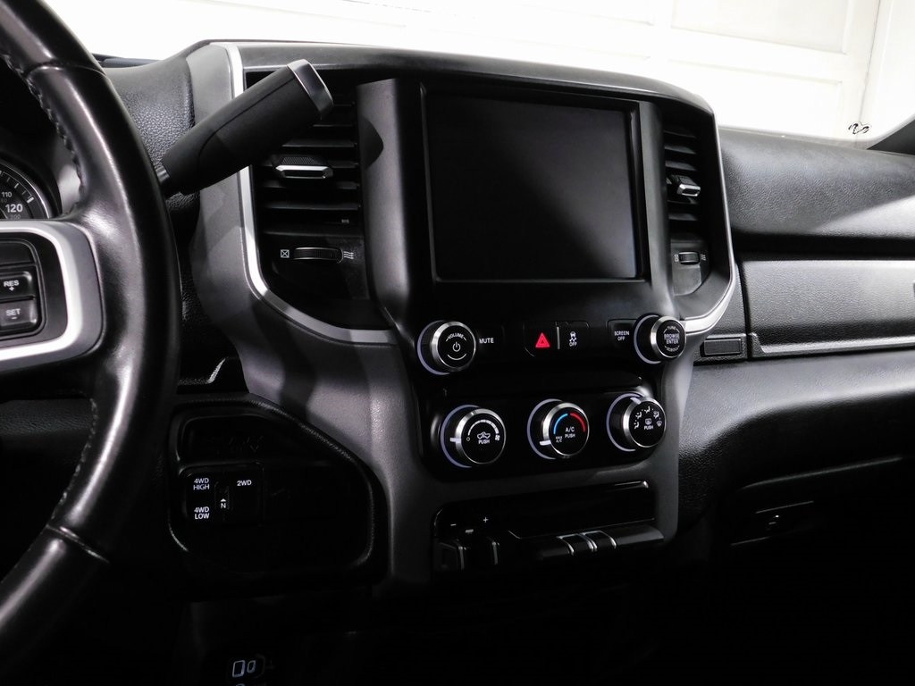 RAM 2500 Tradesman Crew Cab SWB 4WD 2022