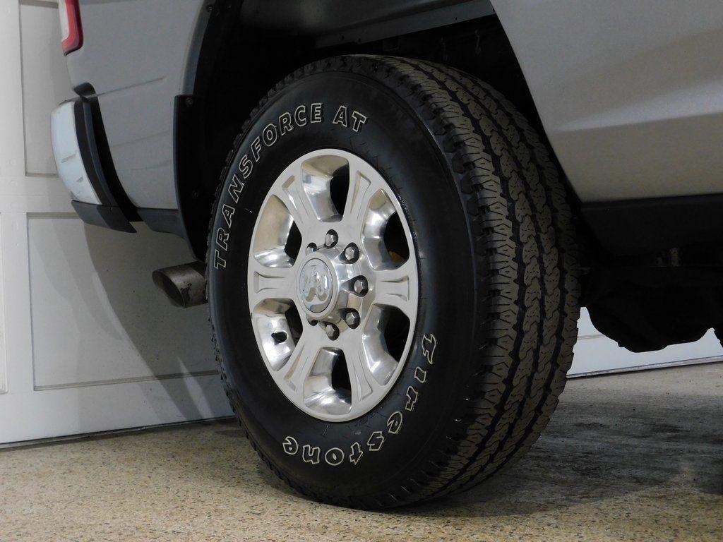 RAM 2500 Tradesman Crew Cab SWB 4WD 2022