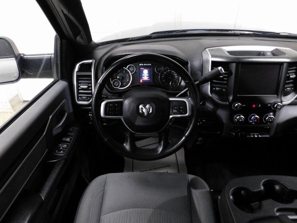 RAM 2500 Tradesman Crew Cab SWB 4WD 2022