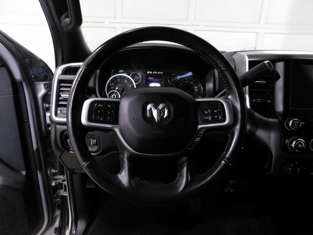 RAM 2500 Tradesman Crew Cab SWB 4WD 2022