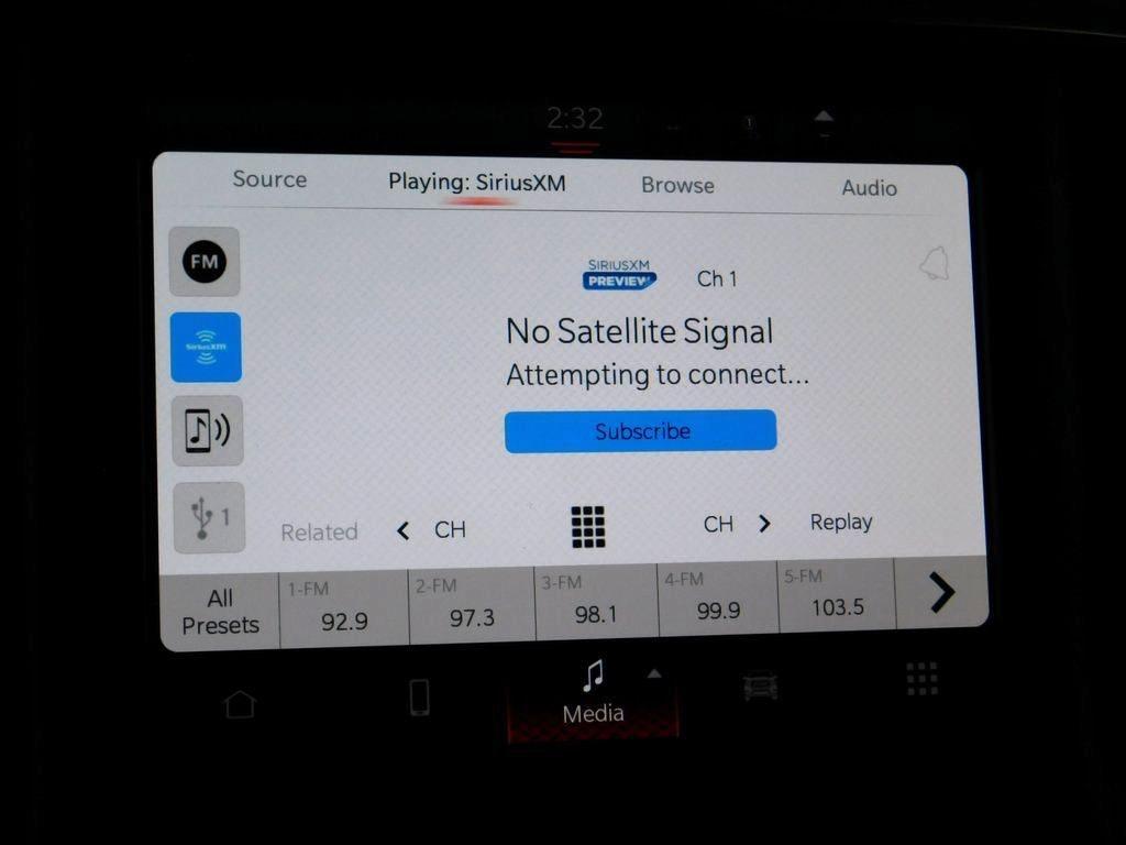 RAM 2500 Tradesman Crew Cab SWB 4WD 2022