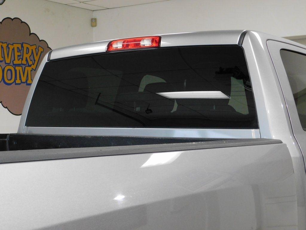 RAM 2500 Tradesman Crew Cab SWB 4WD 2022