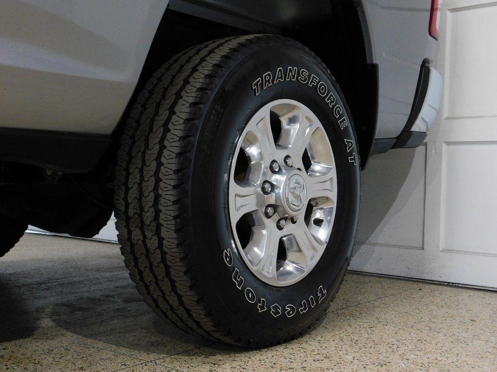 RAM 2500 Tradesman Crew Cab SWB 4WD 2022