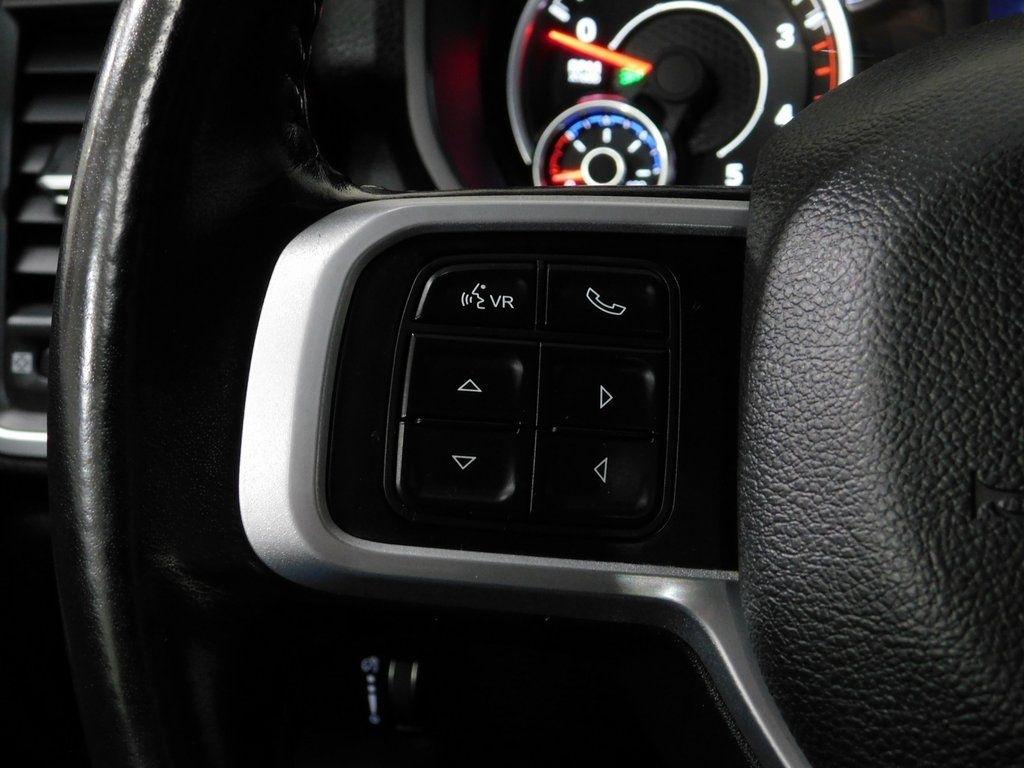 RAM 2500 Tradesman Crew Cab SWB 4WD 2022