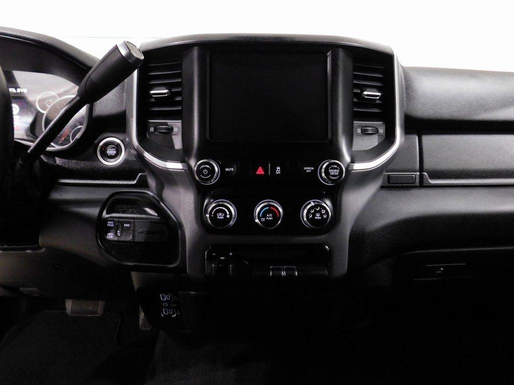 RAM 2500 Tradesman Crew Cab SWB 4WD 2022