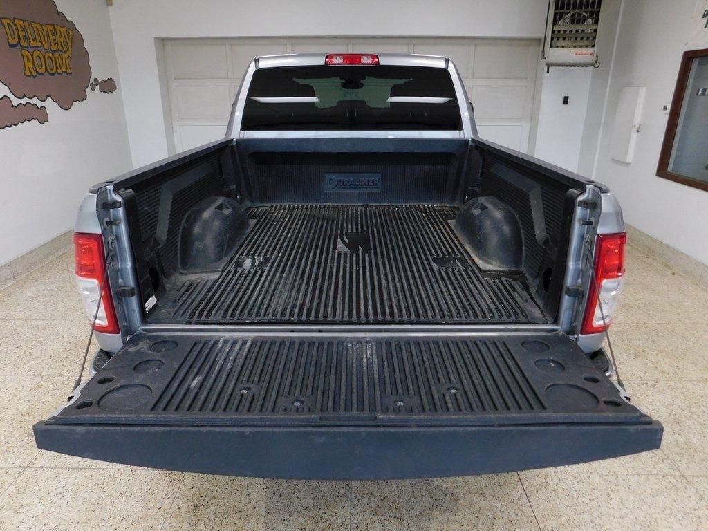 RAM 2500 Tradesman Crew Cab SWB 4WD 2022