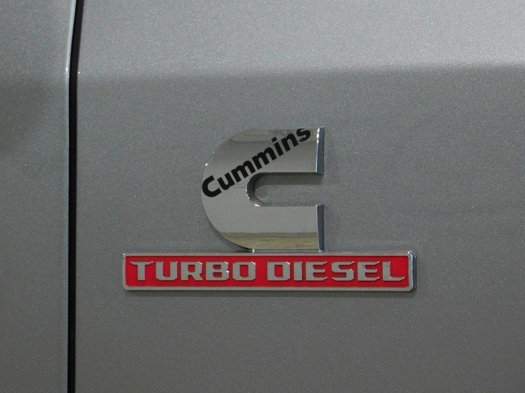 RAM 2500 Tradesman Crew Cab SWB 4WD 2022