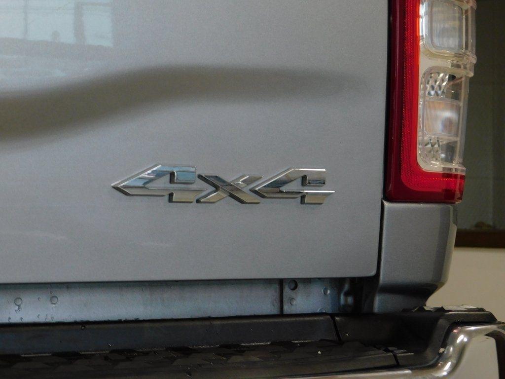 RAM 2500 Tradesman Crew Cab SWB 4WD 2022