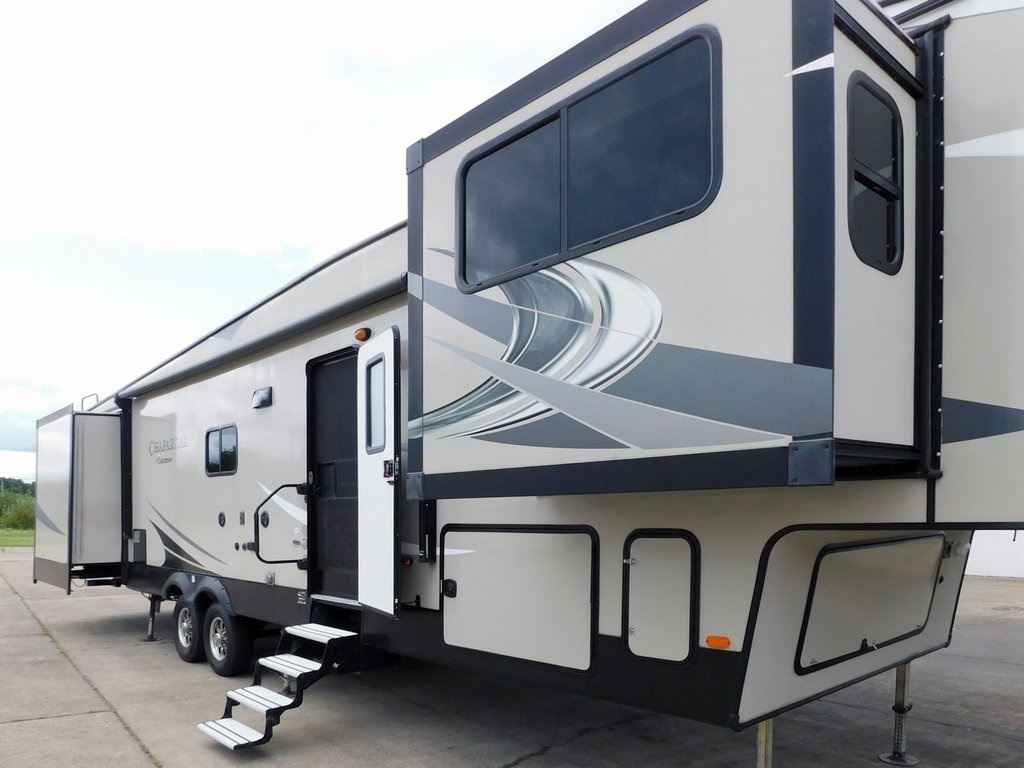 Forest River Chaparral  2018