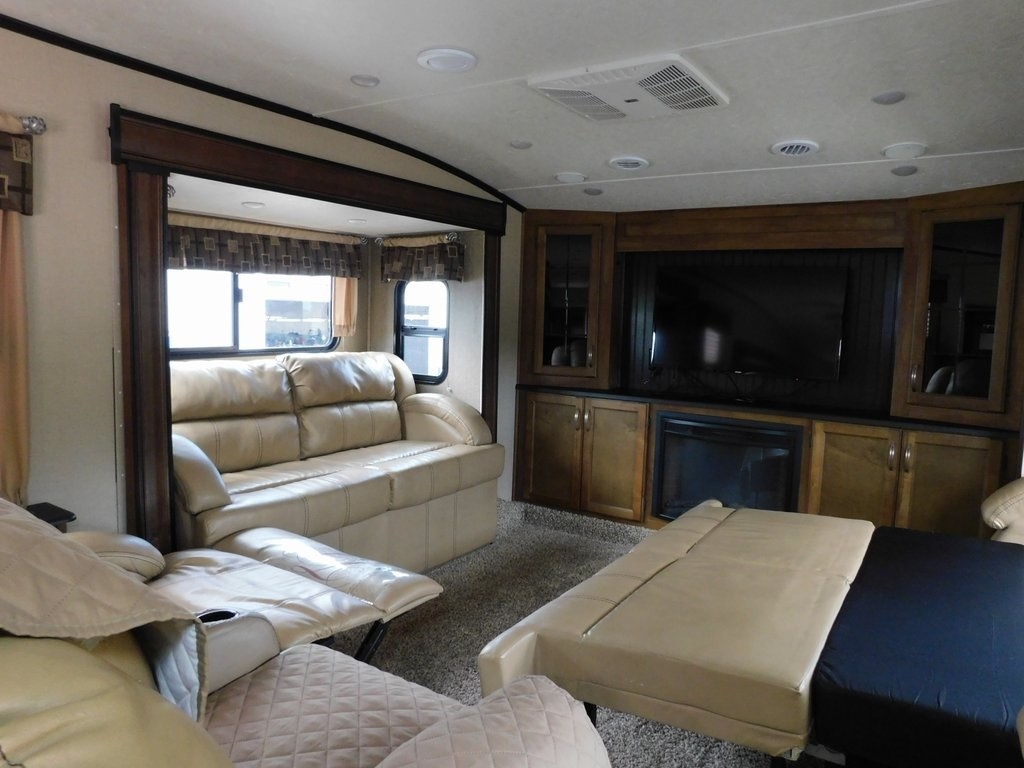 Forest River Chaparral  2018