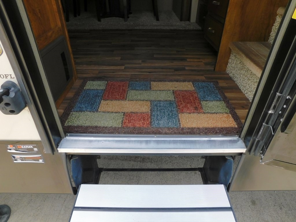 Forest River Chaparral  2018