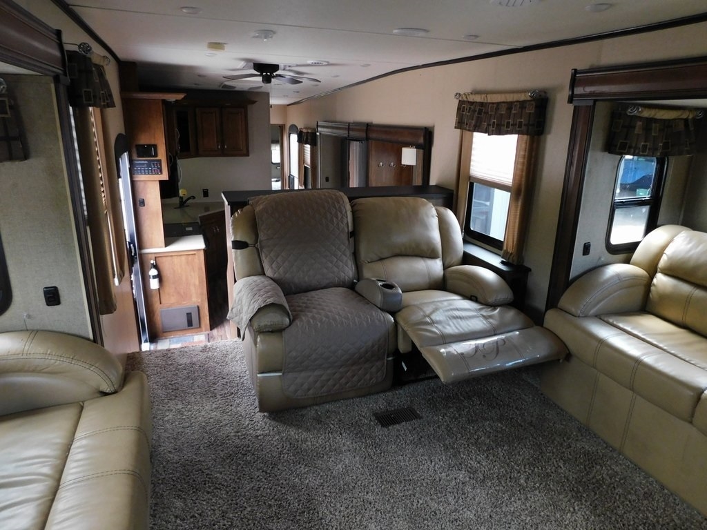 Forest River Chaparral  2018