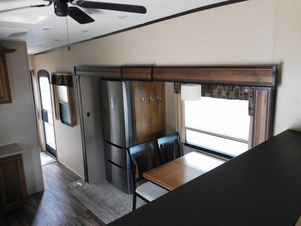 Forest River Chaparral  2018