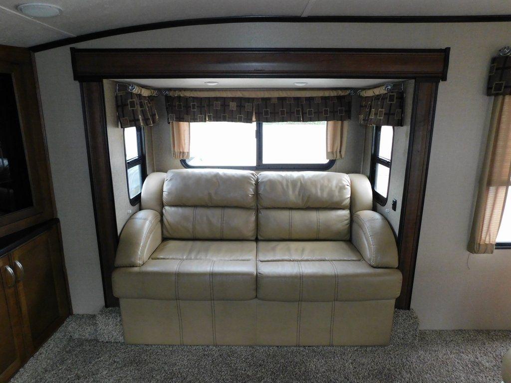 Forest River Chaparral  2018